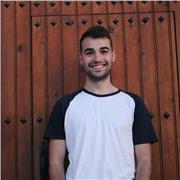 Soy estudiante de Magisterio y ofrezco clases tanto presenciales como online de Historia del Arte y otras materias de la rama de Ciencias Sociales
